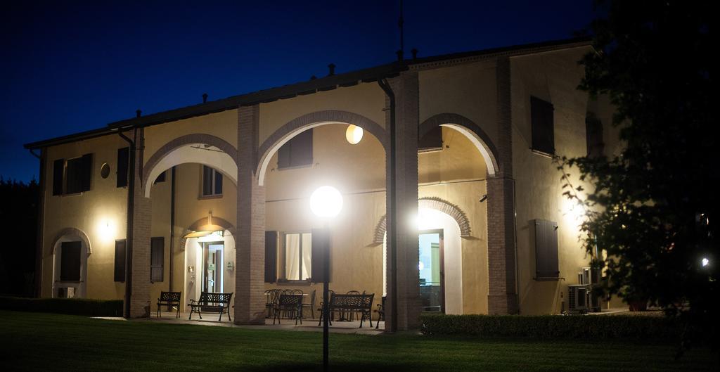 パルマ Agriturismo Il Mondoゲストハウス エクステリア 写真