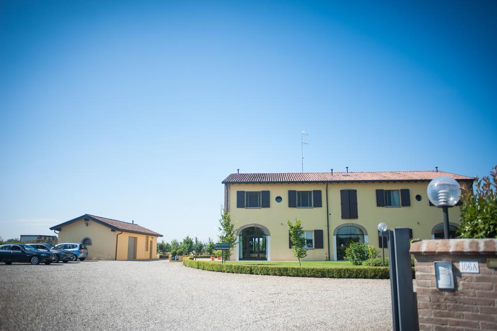 パルマ Agriturismo Il Mondoゲストハウス エクステリア 写真