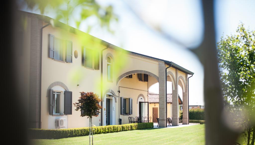 パルマ Agriturismo Il Mondoゲストハウス エクステリア 写真